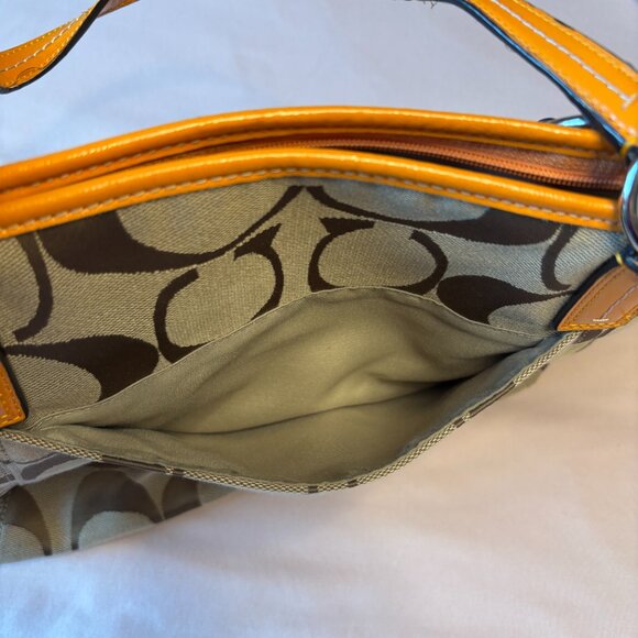 Vintage Coach Purse - Picture 4 of 15